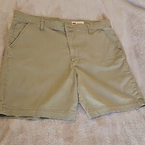 Wrangler Men's Khaki Shorts Size 36